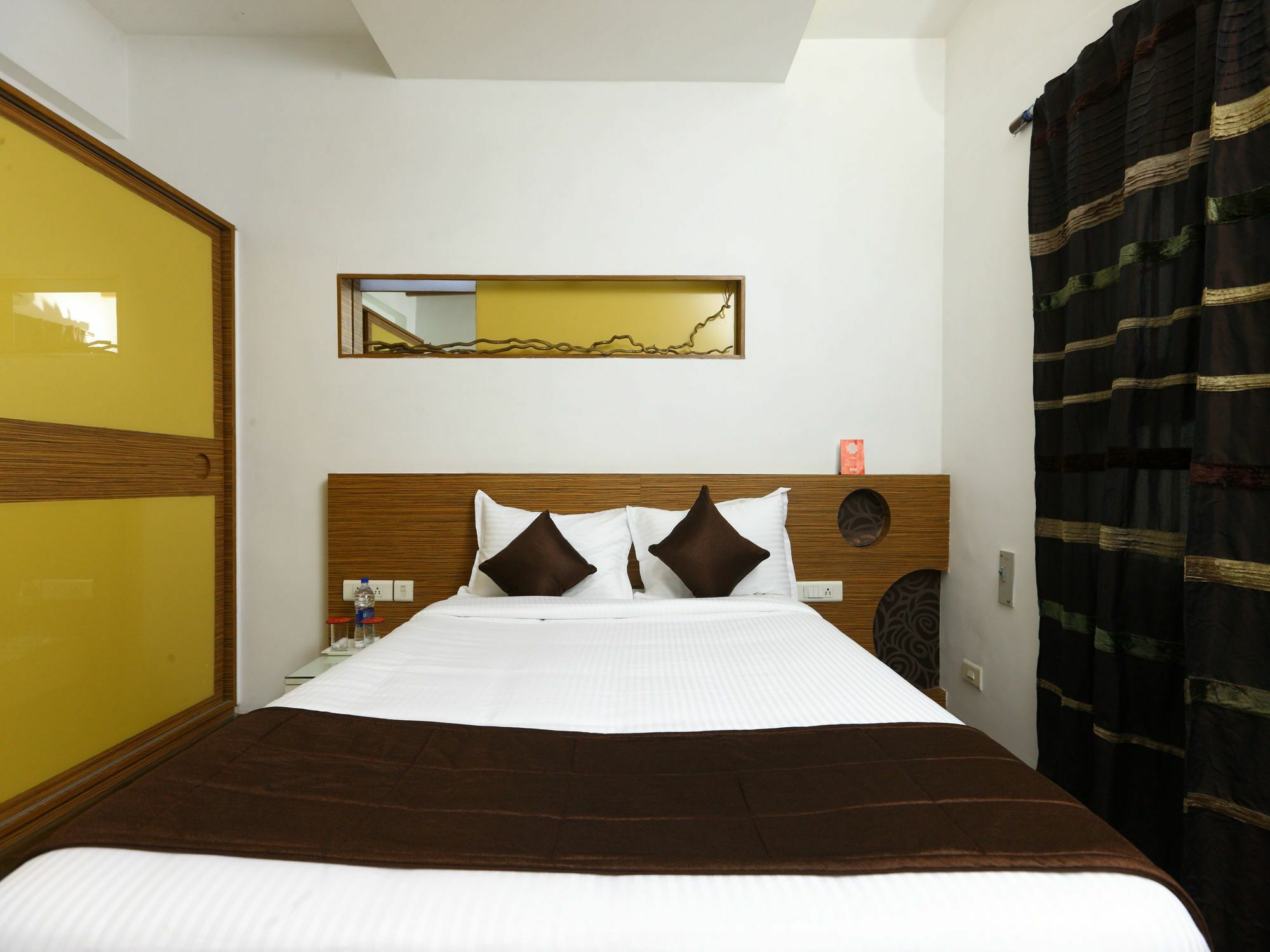 Oyo 9911 Apartment Shylee Niwas Chennai Exterior photo